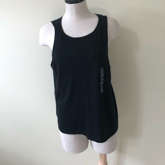 GAP Tops - Gap black swing tank top